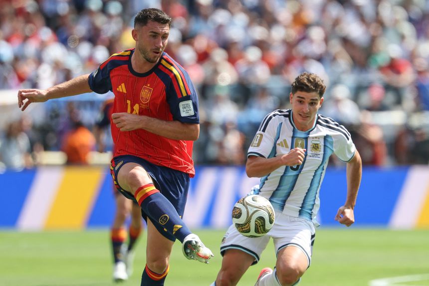 Aymeric Laporte and the Spanish defense allowed only one goal during the entire tournament.