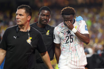 Marvin Senaya out for weeks after hamstring surgery in Paris
