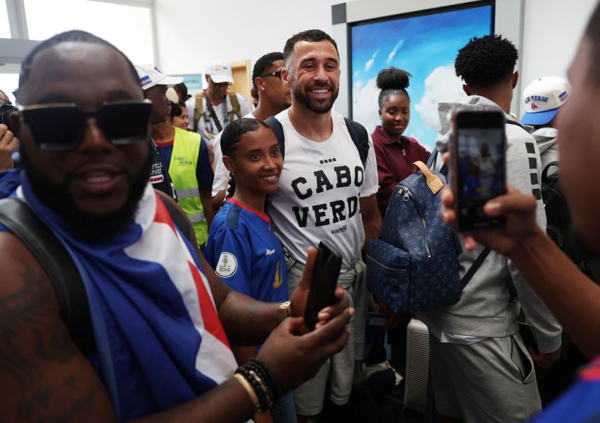 Lopes and the rest of the national team were hailed as heroes upon their arrival back to Cape Verde.