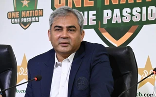 1758981490715_mohsin-naqvi-1 ‘You have to focus on one thing’ - Mohammad Kaif questions Mohsin Naqvi's dual responsibilities