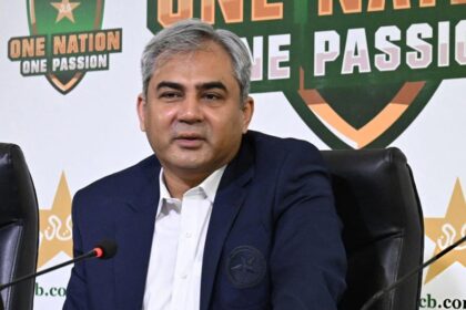 ‘You have to focus on one thing’ - Mohammad Kaif questions Mohsin Naqvi's dual responsibilities