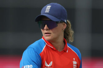 Dani Gibson signs two-year contract extension with Somerset