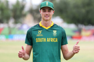 JJ Basson breaks South African first-class record with debut 11-wicket haul