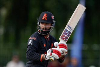 'Hopefully we can see some more of those fireworks' - Steve Smith backs Yuvraj Samra ahead of ETPL semi-final
