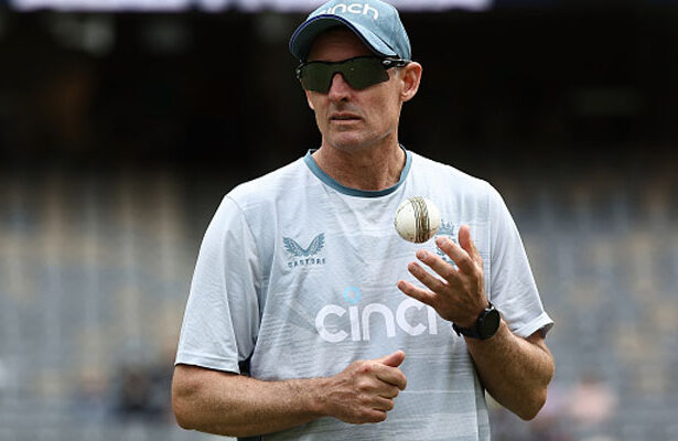 Every run's worth two, says Michael Hussey as Australia face Day 5 survival test