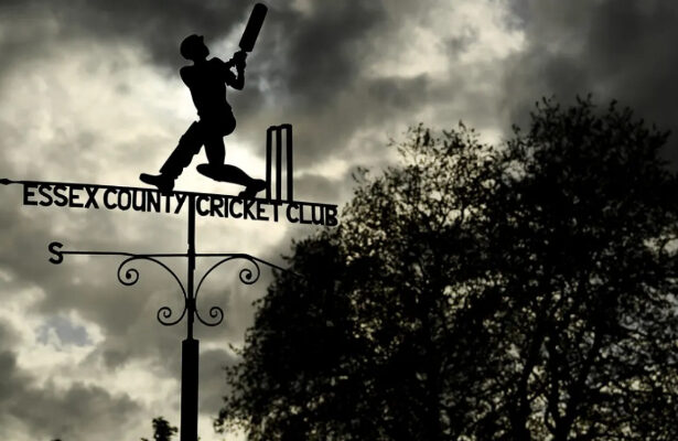 Essex sign wicketkeeper George Bell from Lancashire on permanent deal