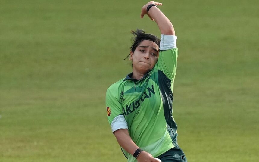 Fatima Sana signs for Perth Scorchers in major 2026 WBBL coup