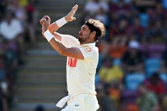 Starc six-fer headlines seesaw opening day of third Test between South Africa and Australia