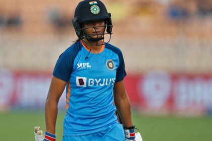 'He was stripped of his captaincy six months later' - WV Raman draws Kapil Dev parallel with Harmanpreet Kaur